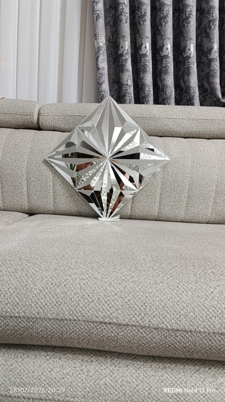 دیوار کوب در ابعاد ۳۳×۳۳ مدل آینه ای یک تیکه